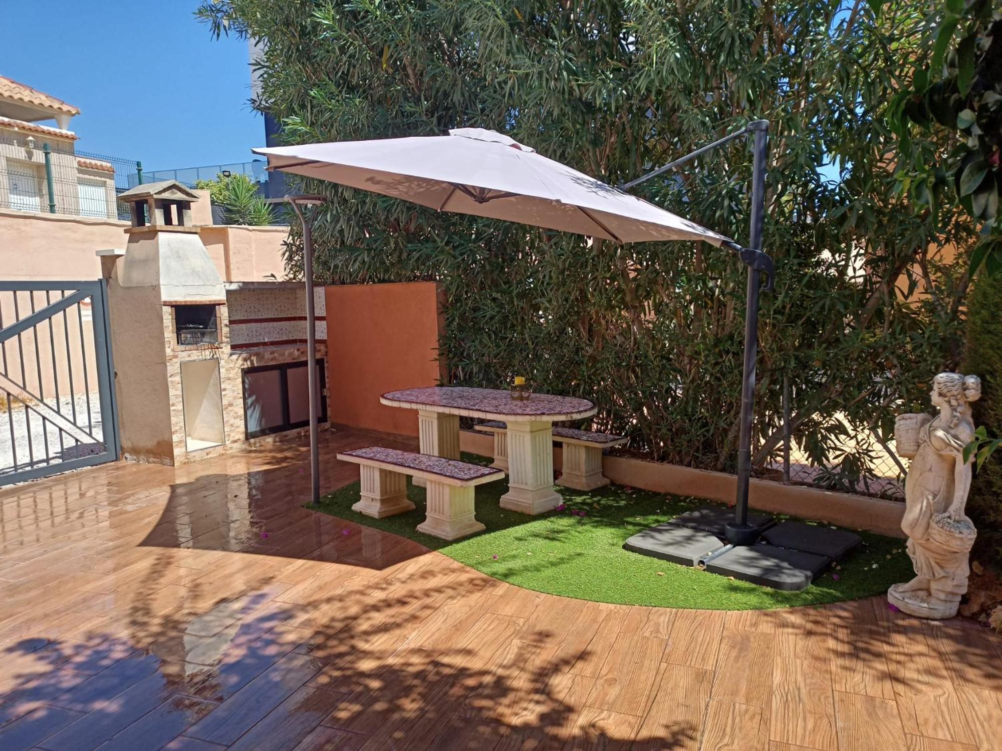 House Laguna Roja With Sun Terrace Torrevieja Eksteriør bilde
